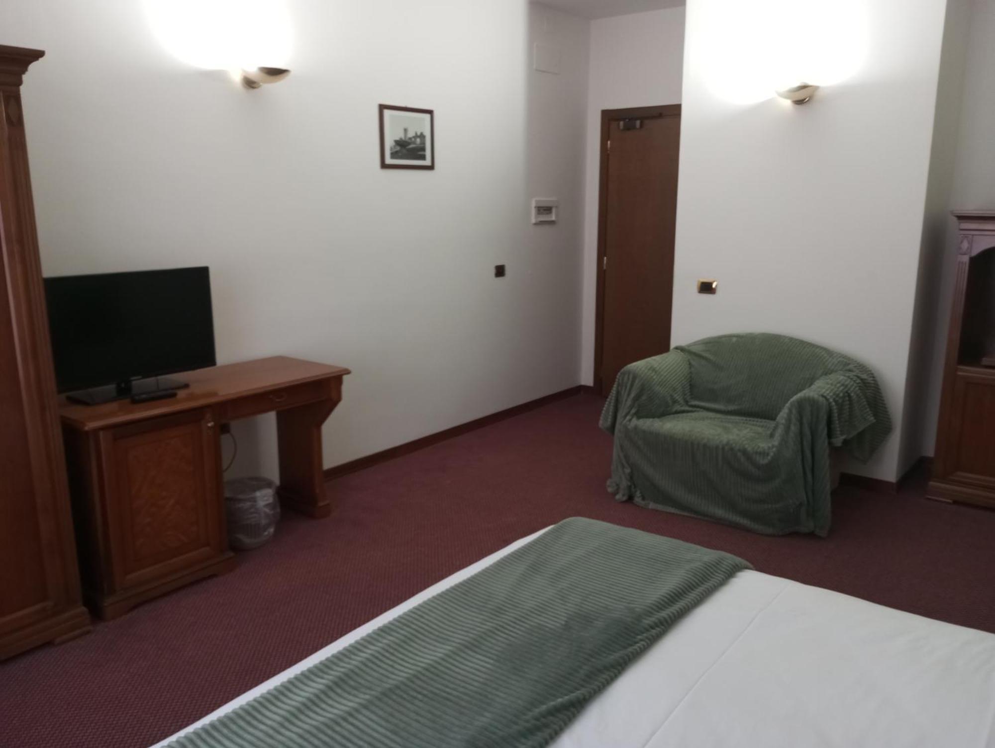 Regina Hotel Pollino Morano Calabro Bagian luar foto