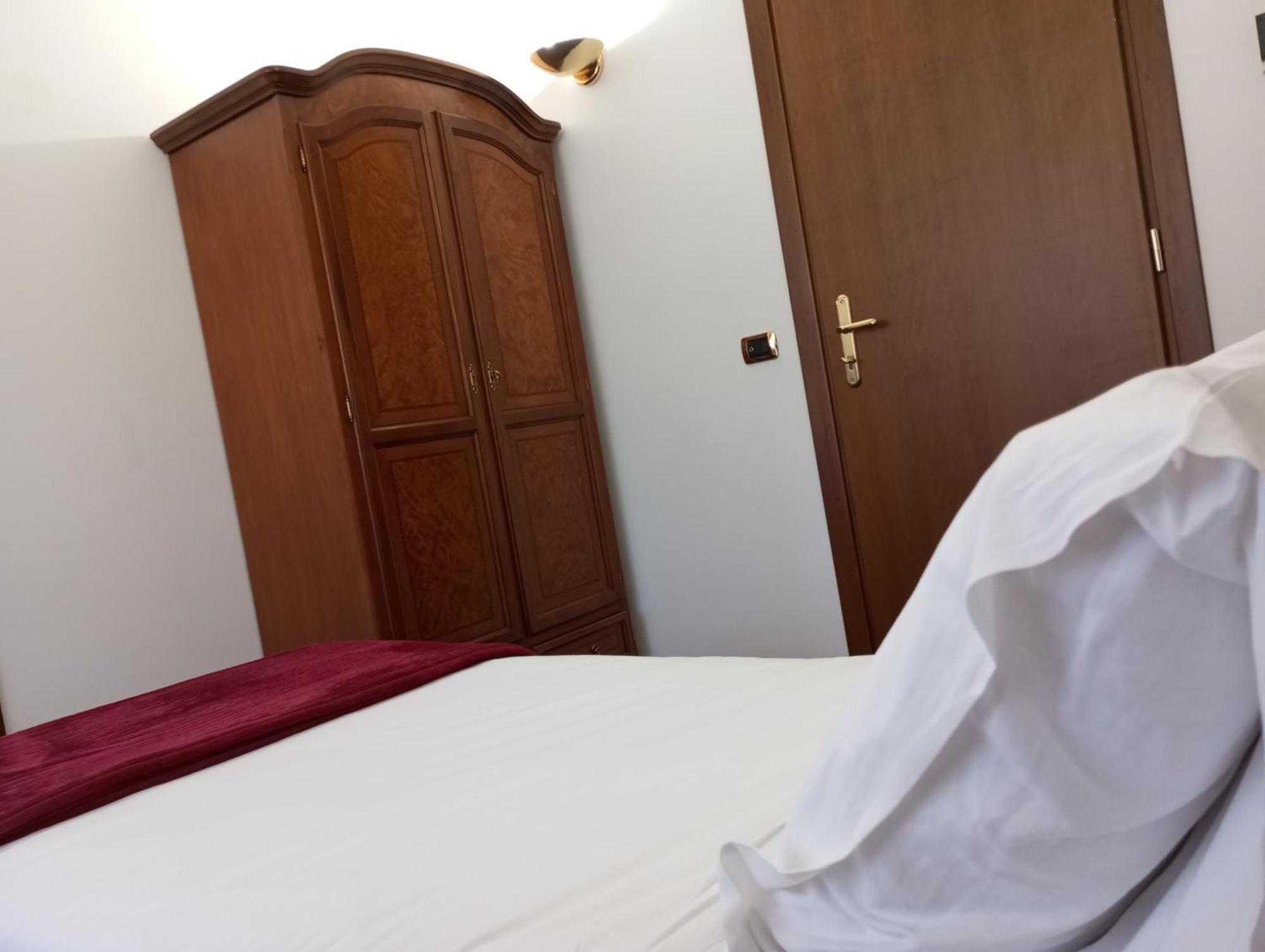 Regina Hotel Pollino Morano Calabro Ruang foto